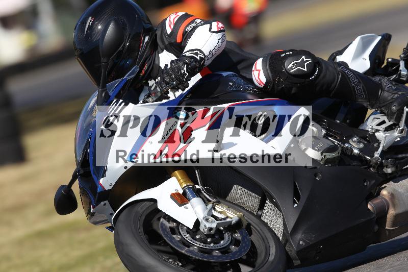 Archiv-2022/54 13.08.2022 Plüss Moto Sport ADR/Freies Fahren/999